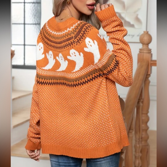 Adorable Ghost Sweater 🎃 👻 - Picture 2 of 8